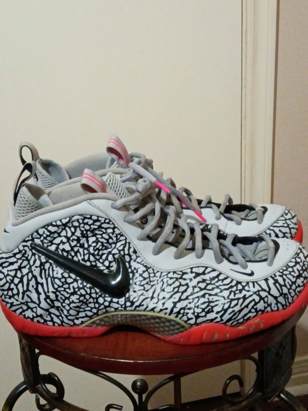 Men's Size 15 - Nike Air Foamposite Pro Elephant Print (616750-002) Gray